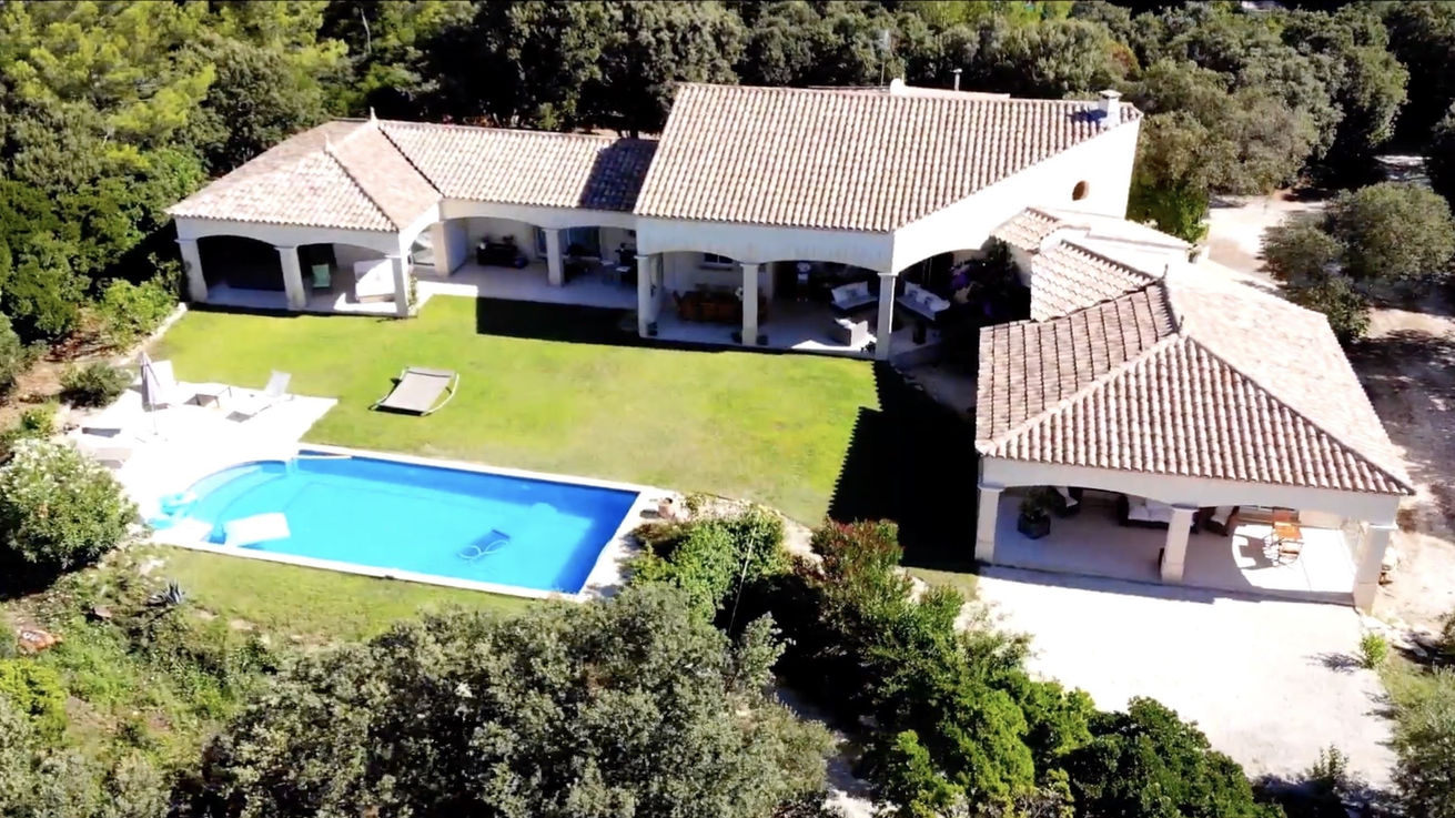 MAISON NIMES - VISITE VIRTUELLE ET DRONE